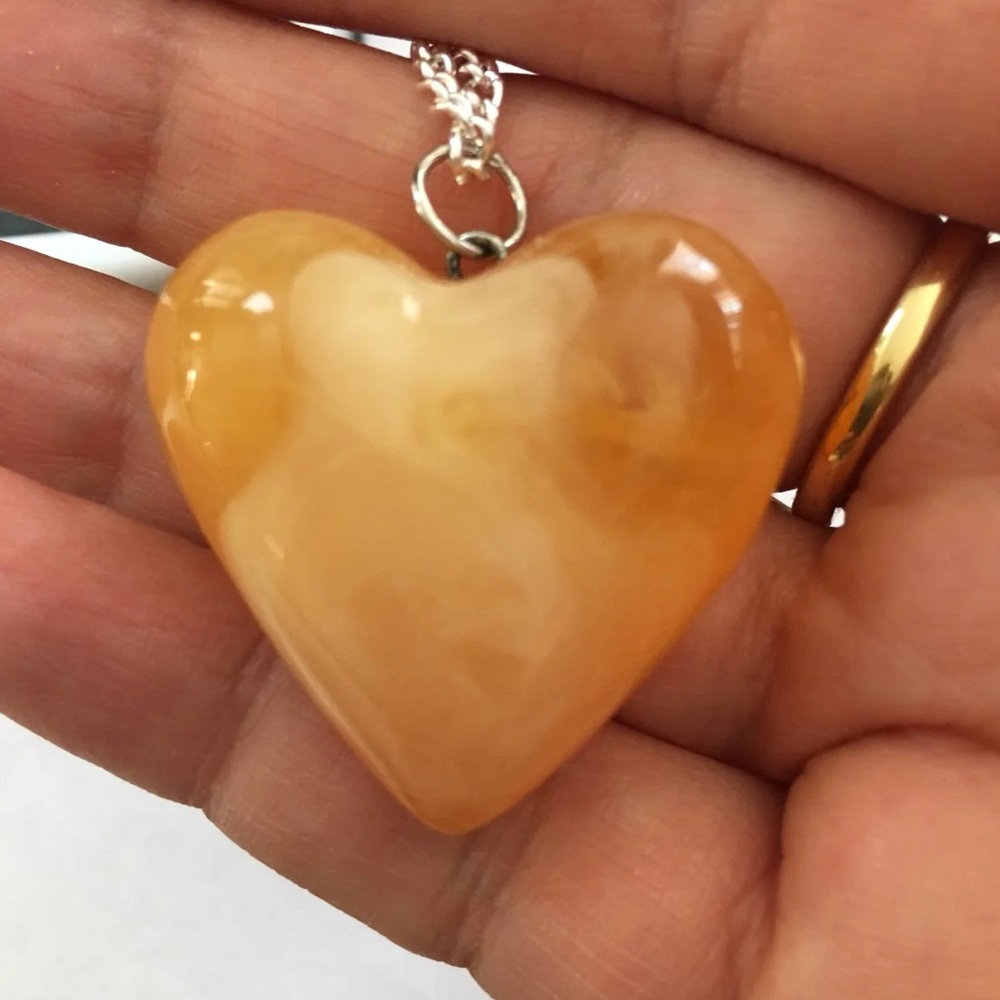 Baltic Butterscotch Amber Pendant - Picture 2 of 9